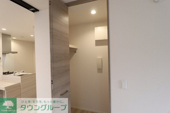 Resi NOIR(レジノワール)の物件内観写真